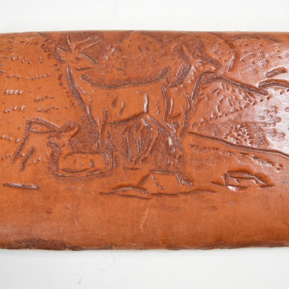 LEATHER TOOLED WALLET/CHECKBOOK HOLDER - Picture 5 of 6